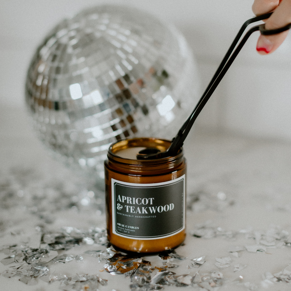 Apricot & Teakwood Candle